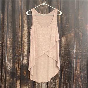 🔥PRICE DROP🔥Express Light Pink High Low Tank